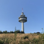 Der Fernsehturm Ansfelden:  Ein Riese und doch ein Zwerg